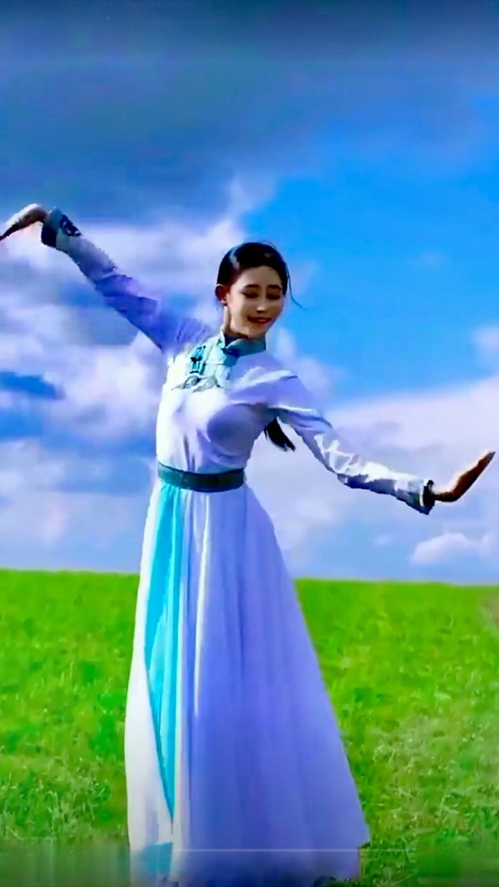 齐旦布的简历(齐旦布成名原因)