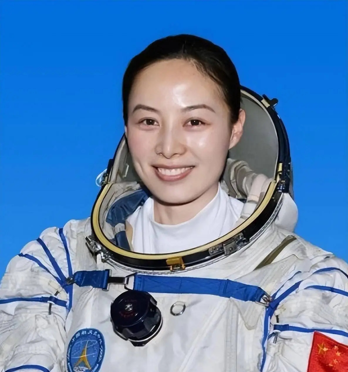 王亚平小时候(王亚平小时候的故事)