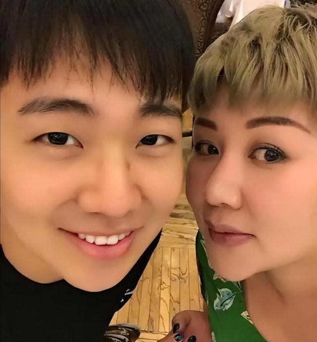 胡中惠个人资料的简单介绍