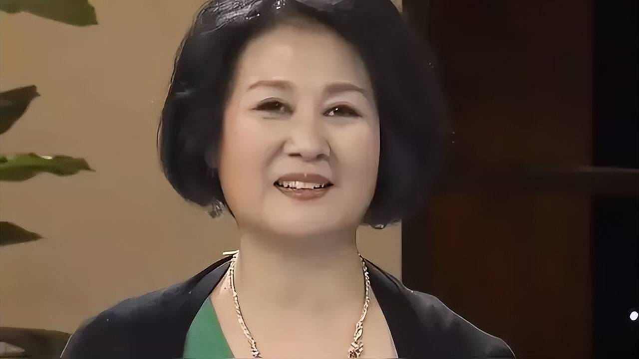 黄晓娟的三个丈夫都是谁(黄晓娟的三个丈夫都是谁扮演的)