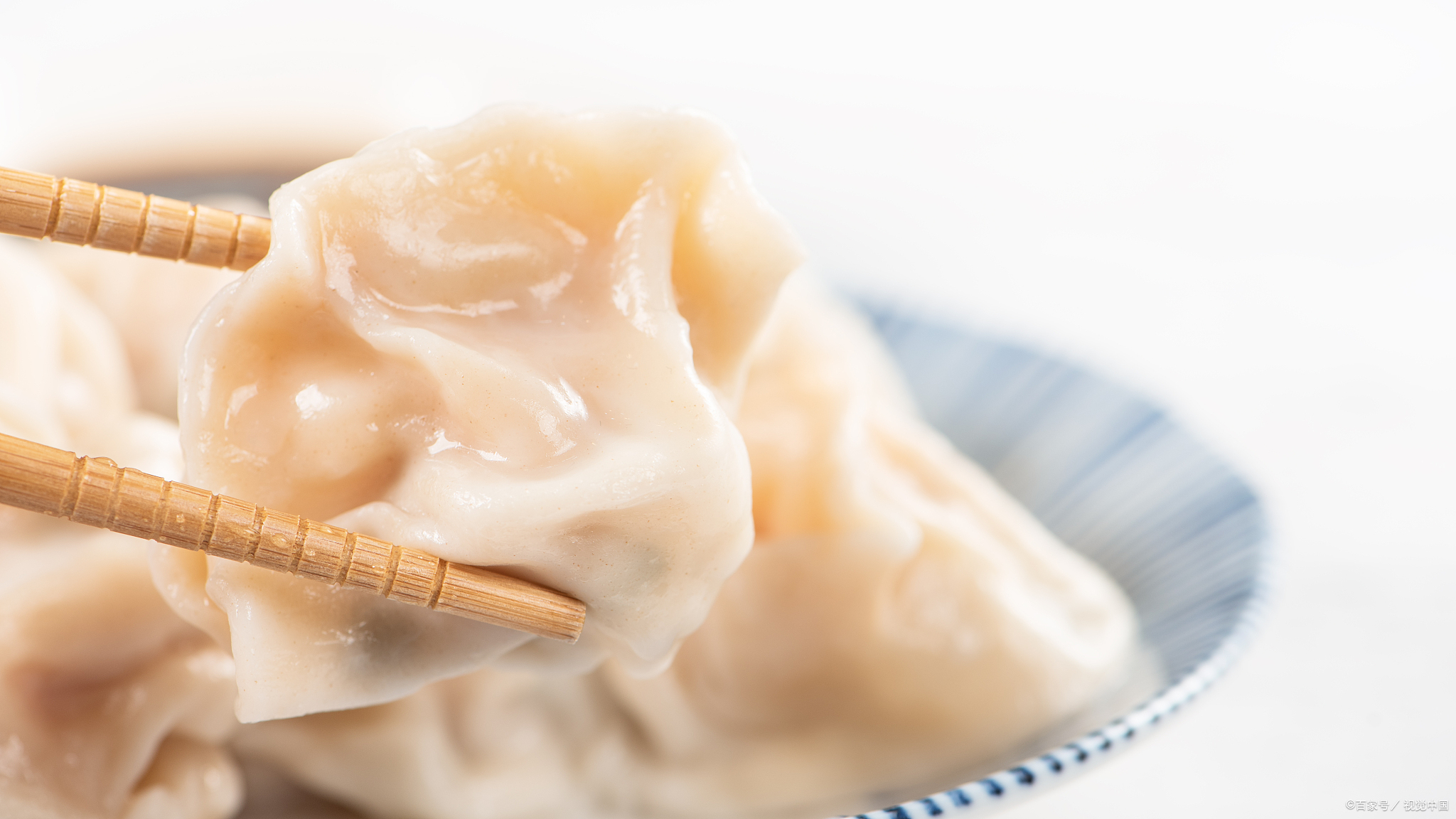 香菇要不要焯水(鲜蘑菇需要焯水吗)