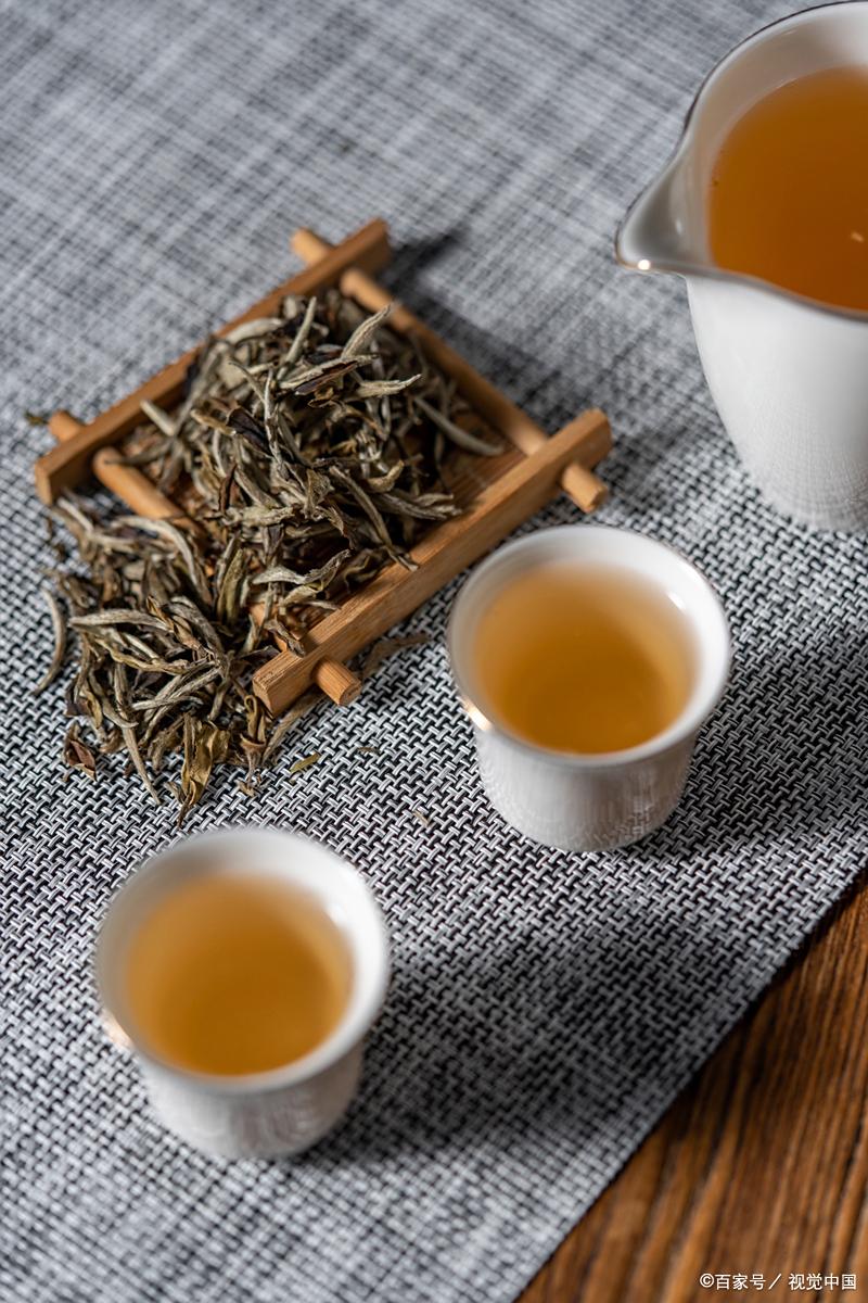 白茶怎么选择好坏(白茶怎么选择好坏呢) 白茶怎么选择好坏(白茶怎么选择好坏呢)