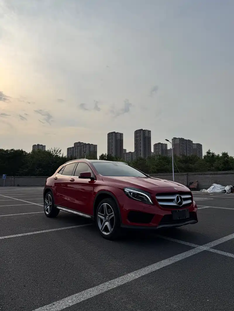 奔驰系列车型及报价及图片大全(奔驰系列车型及报价及图片大全图片)