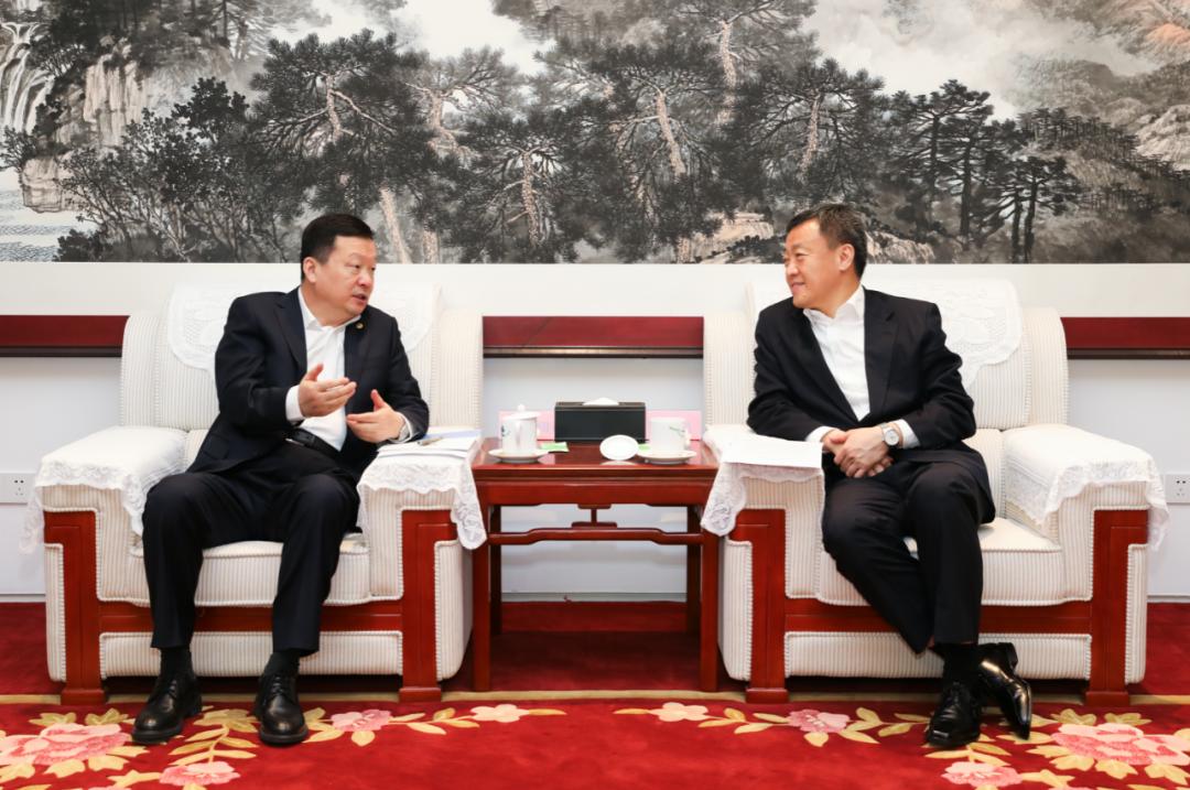 温刚(温网在哪个国家举行)