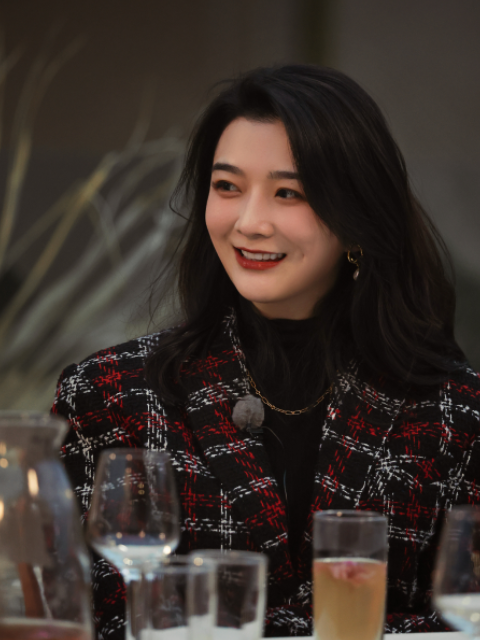 吴雅婷年龄(吴雅婷什么工作)