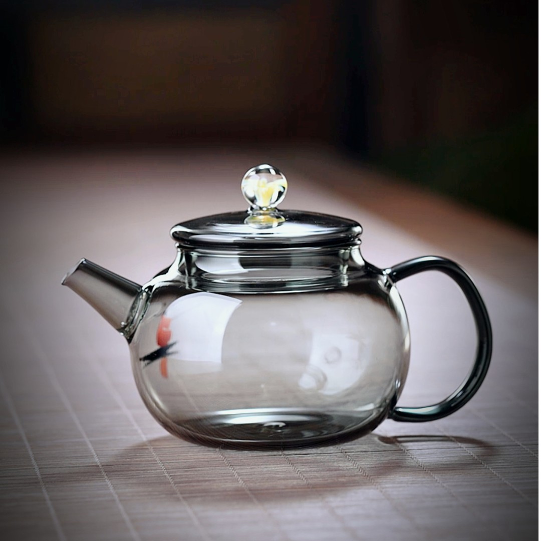红茶用什么茶具泡好(什么样的茶壶泡茶最好)