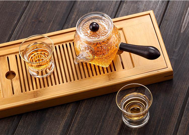 红茶用什么茶具泡好(什么样的茶壶泡茶最好)