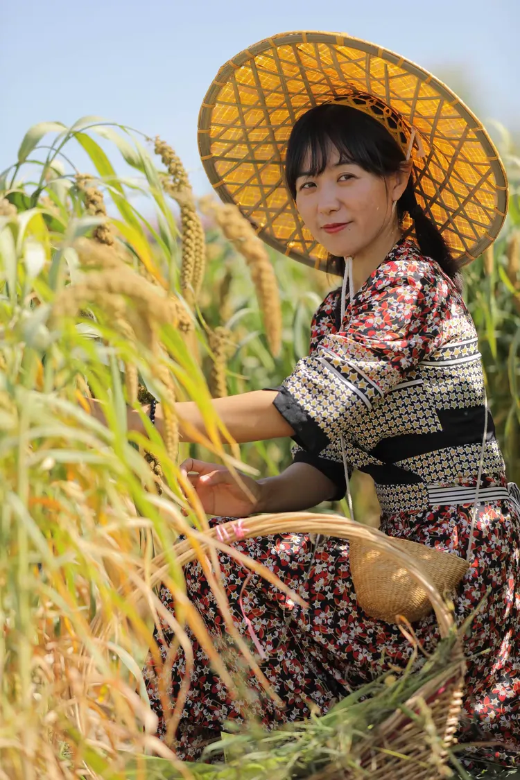女人梦见谷子是什么征兆(女人梦见谷子是什么征兆周公解梦)