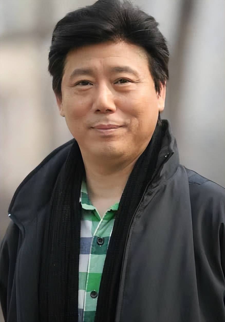 李成儒资产(李成儒资产有多少亿)