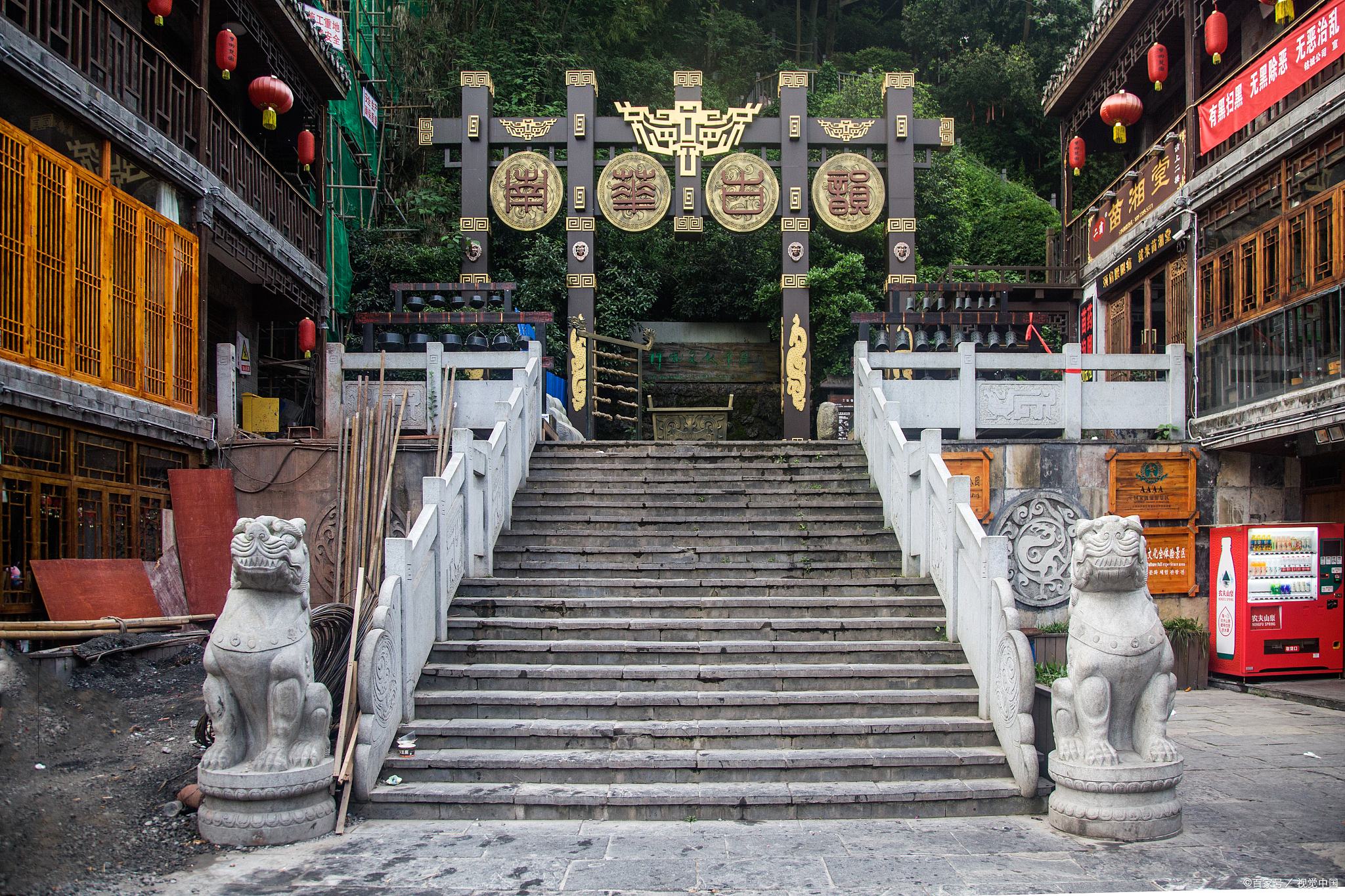 龙头寺汽车站(重庆北站南广场汽车站是不是龙头寺汽车站)