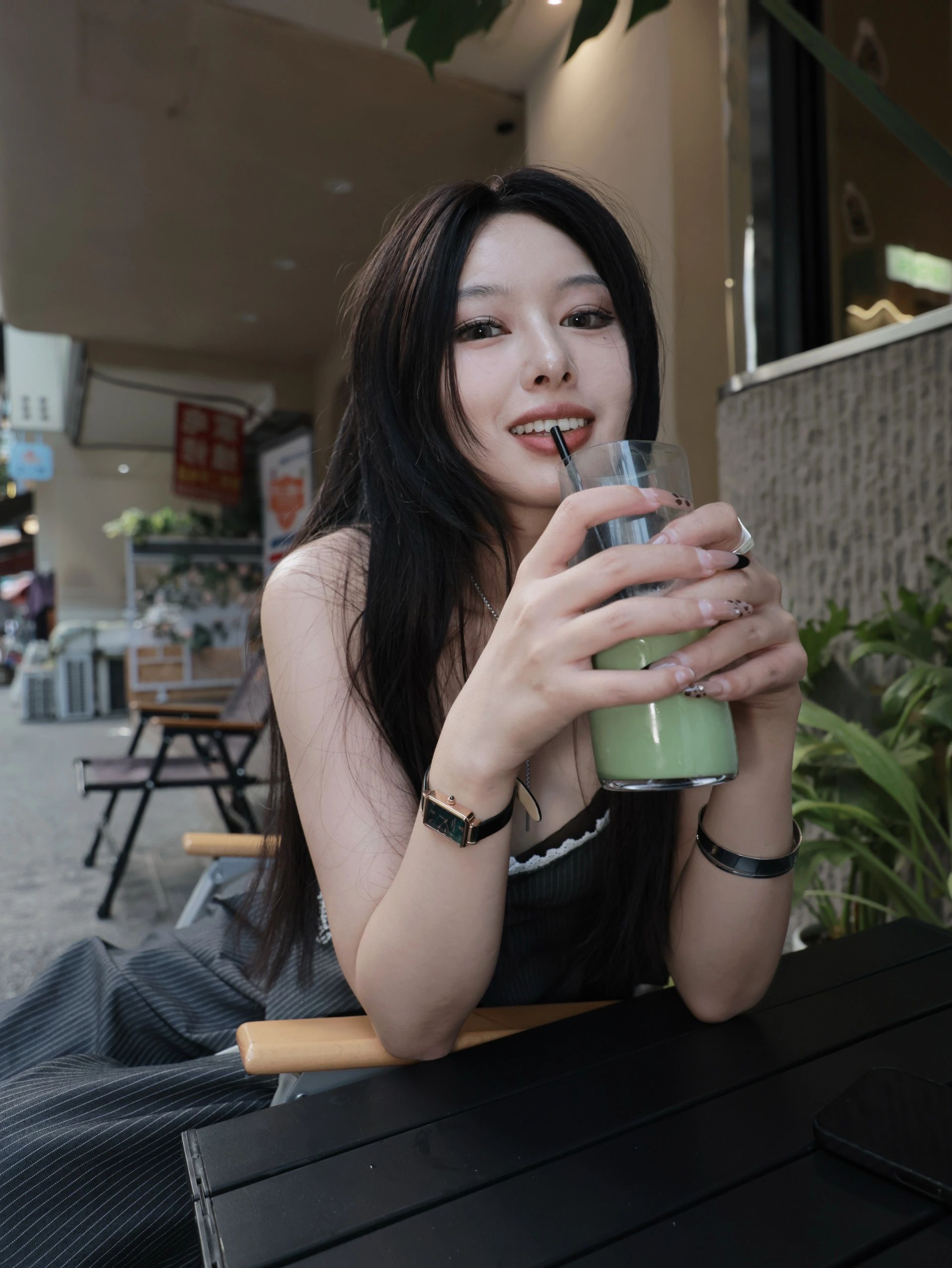 理想主义者女生的性格(理想主义者女生的性格特点)