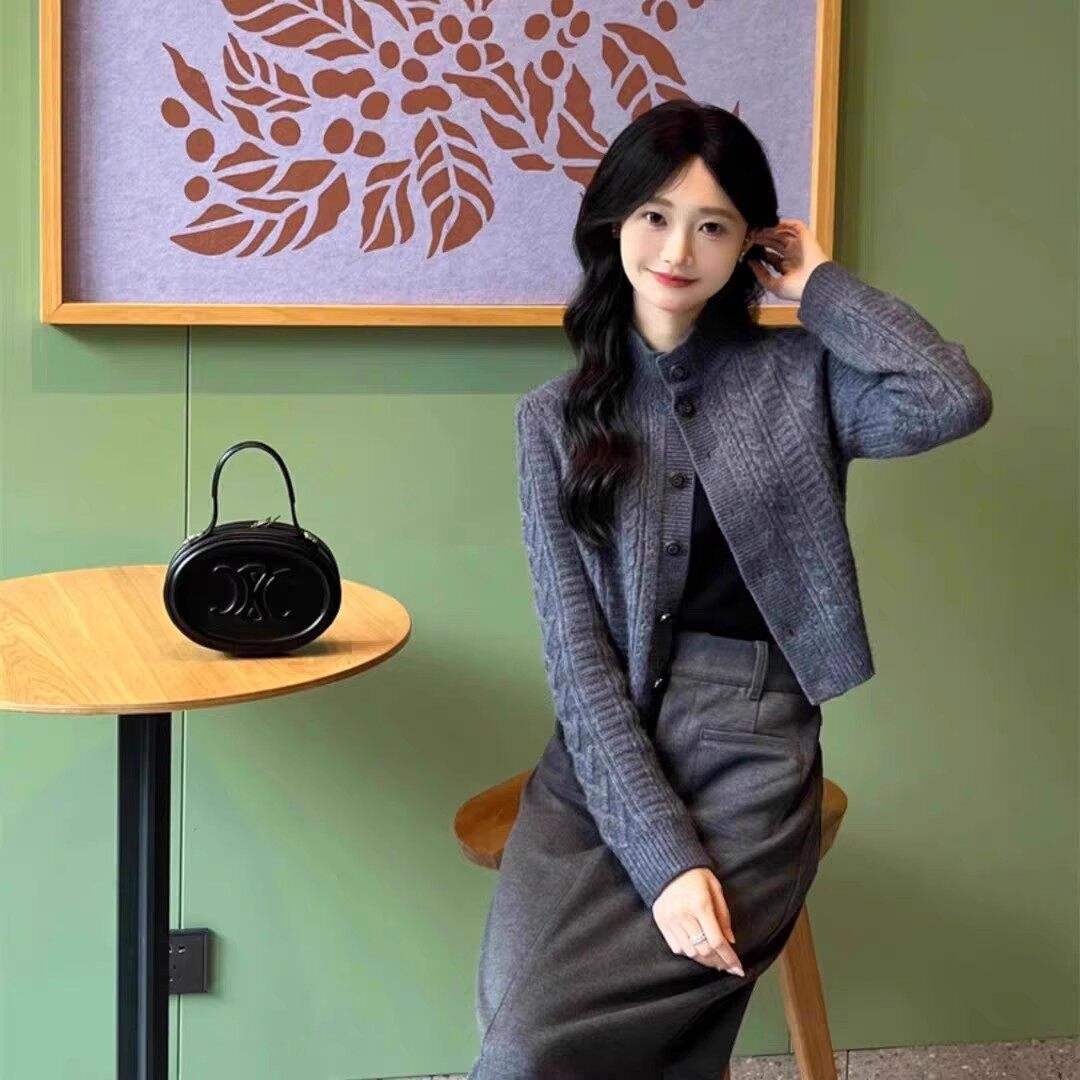 阿玛施女装(阿玛施女装品牌简介)