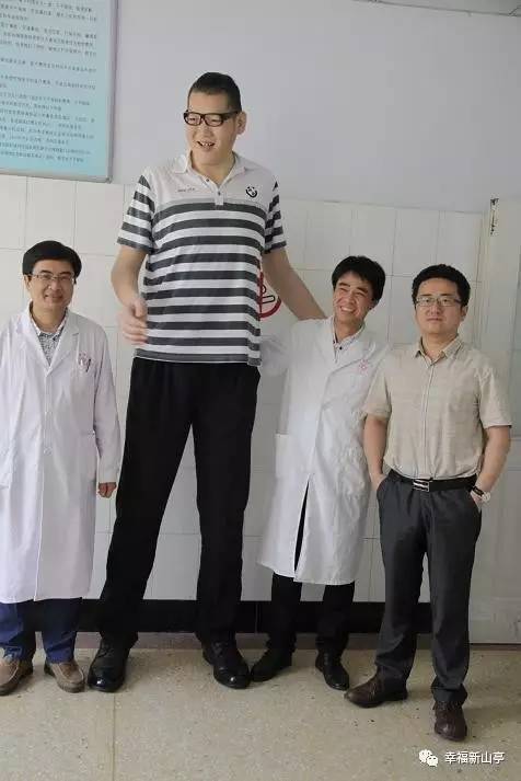 张欢巨人个人资料(巨人张欢是几月几日出生的)