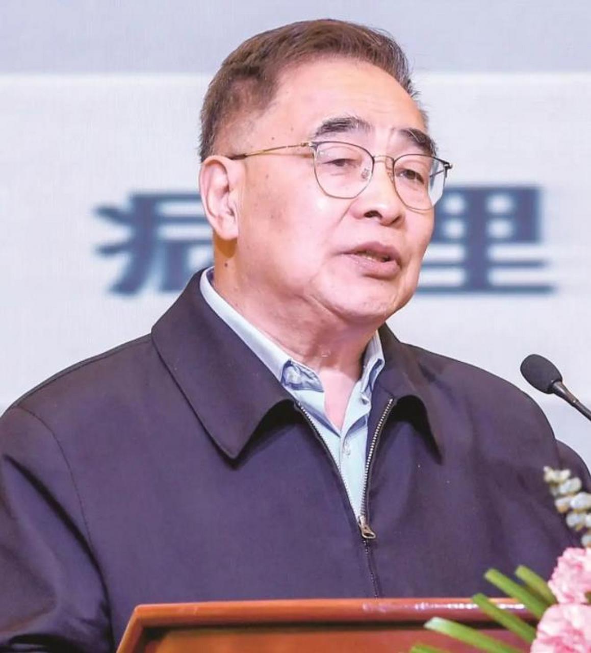 张伯礼个人资料简介(张伯礼个人资料简介文字)