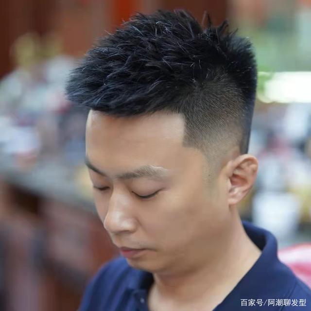 小飞机头(小飞机头型是什么样的)