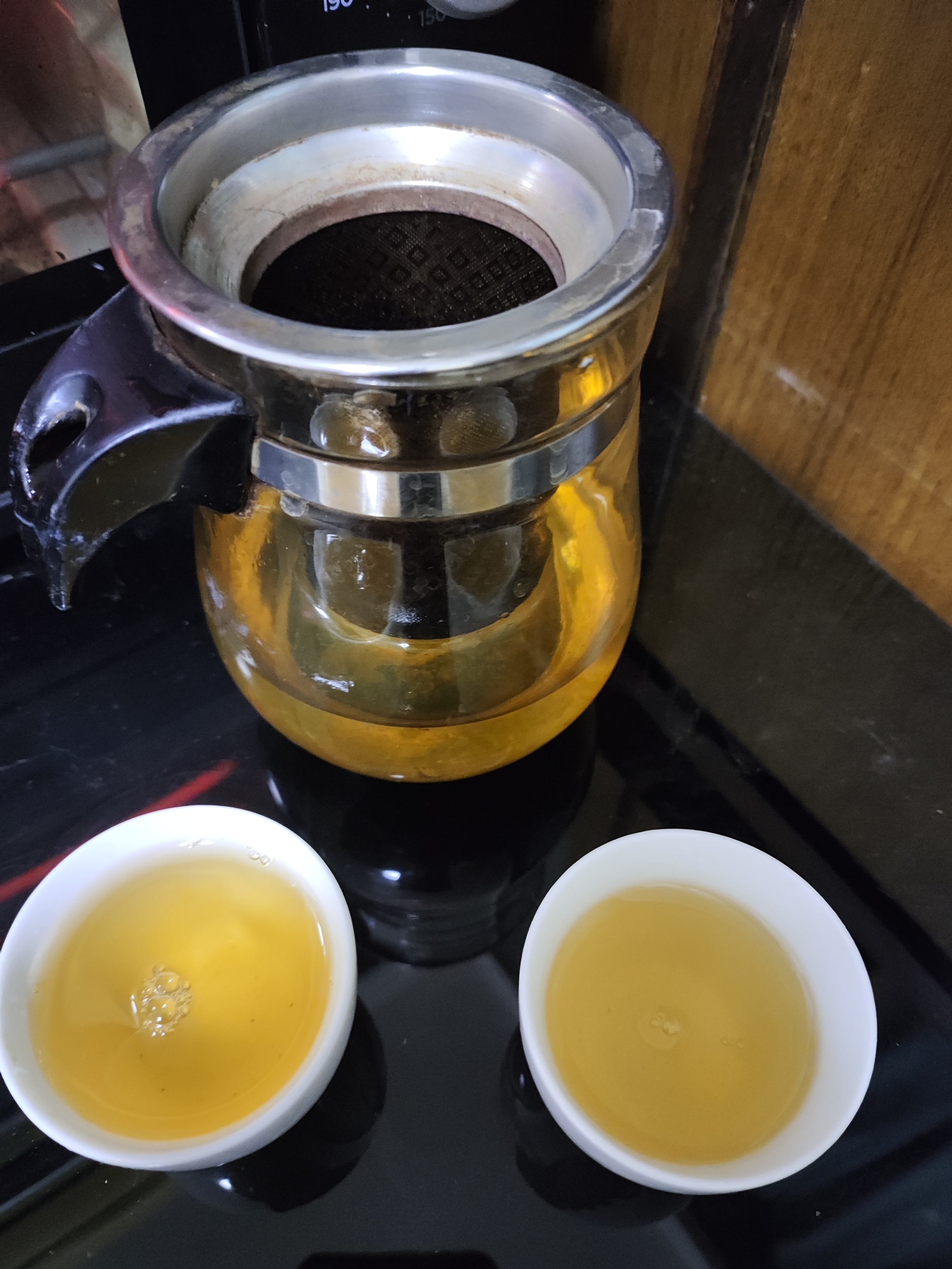 晚上泡的茶第二天能喝吗(头天晚上泡的茶第二天能喝吗)